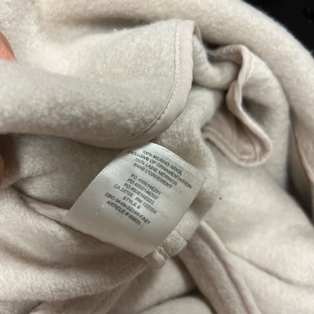 Aritzia Wilfred hooded wool coat cream color - Picture 13 of 14